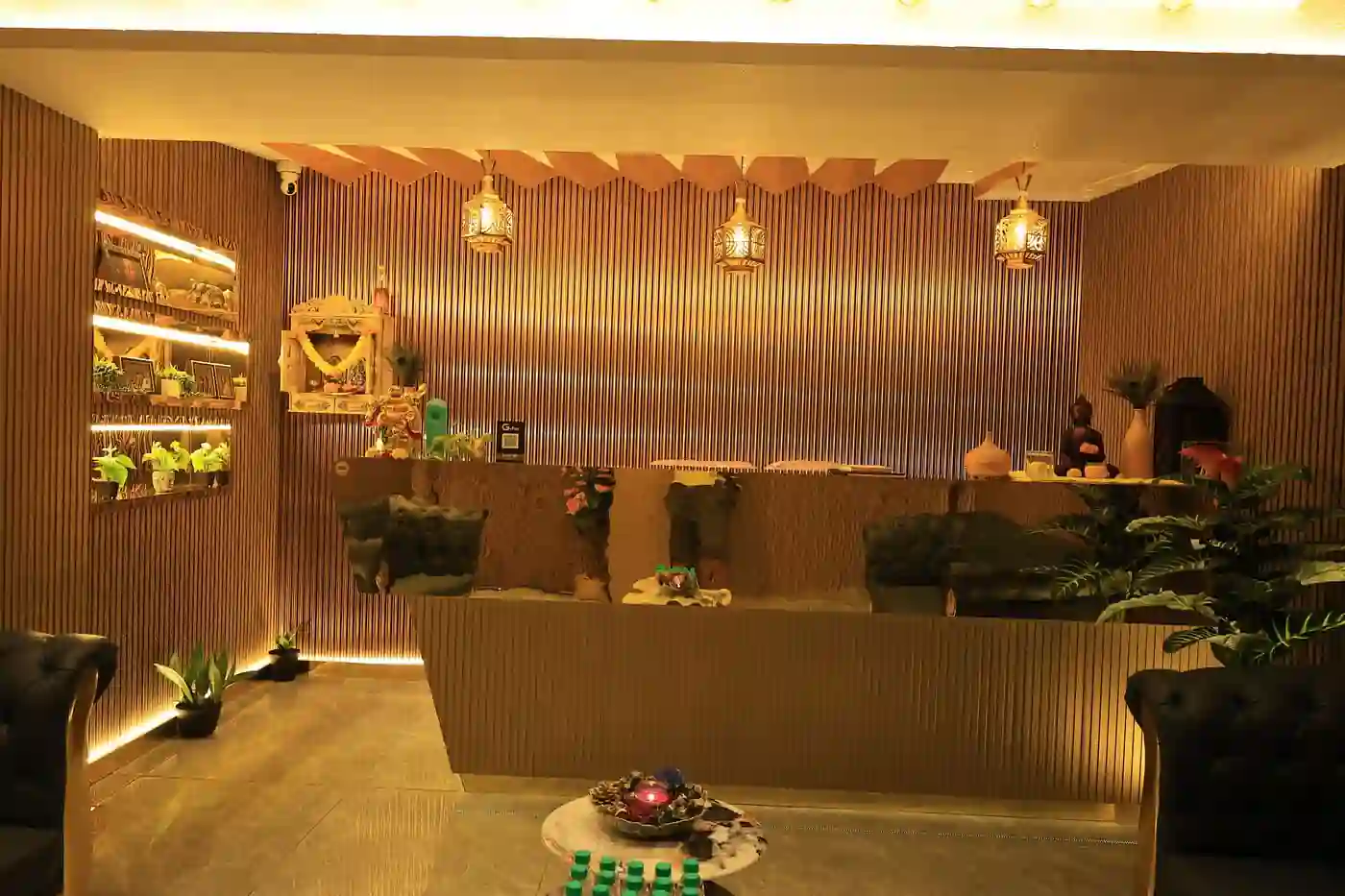 Reception and waiting lounge at Maitri Luxury Spa, Surat